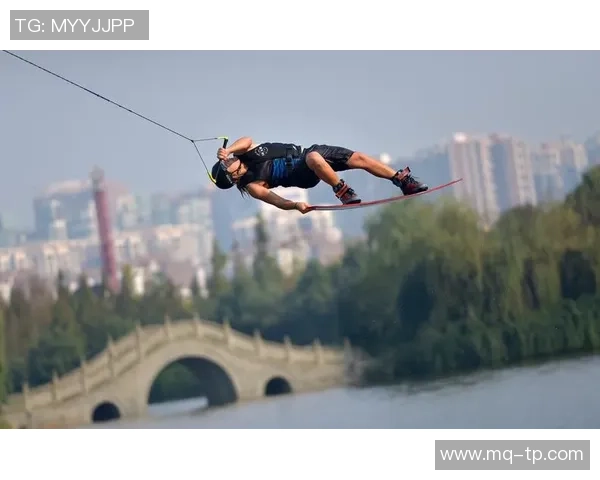 成都极限运动队防反打法深度分析与战术解读MBA 成都极限运动队防反打法深度分析与战术解读MBA