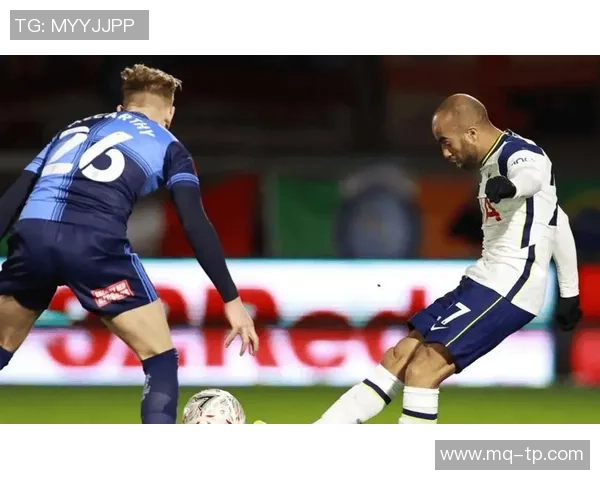 伯顿与曼斯菲尔德对决分析:谁能在这场较量中脱颖而出