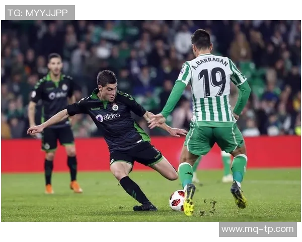 意甲焦点战罗马主场迎战佛罗伦萨争夺欧战资格的关键之战 意甲焦点战罗马主场迎战佛罗伦萨争夺欧战资格的关键之战