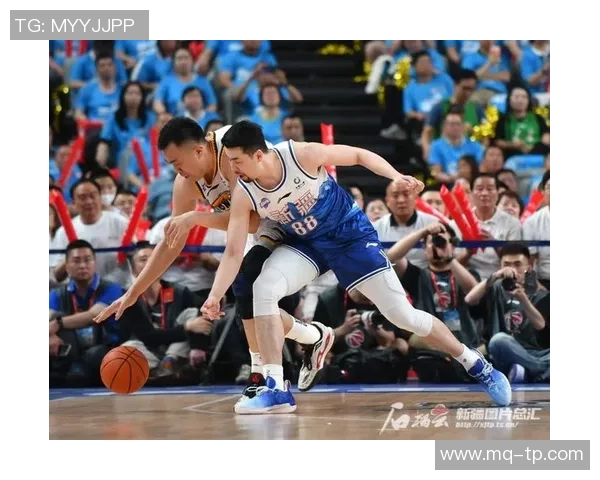 新疆与深圳总决赛激战正酣谁将捧起冠军奖杯的荣耀之巅