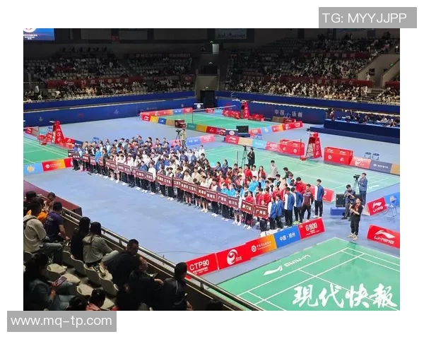 武汉羽毛球队荣登羽毛球团队协作排行榜第一名展现卓越团队精神与实力