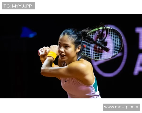 李芳的网球人生：从青涩少女到职业选手的深度对话与成长故事